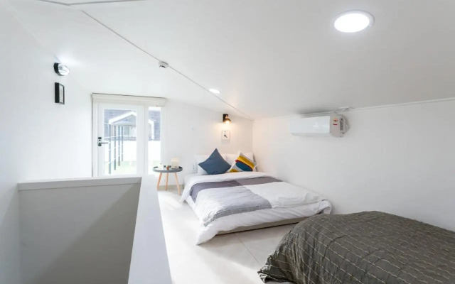 Mono House Hongdae 3 Annex