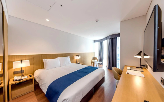 Hotel Sirius