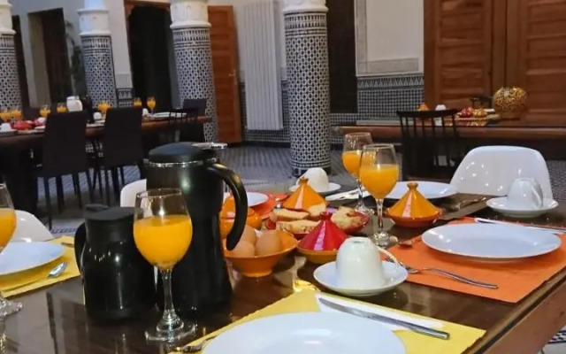 Riad Au " 20 jasmins & Spa "
