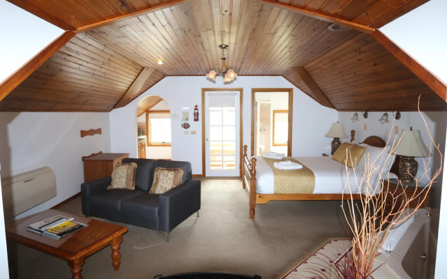 Swansea Cottages & Lodge Suites