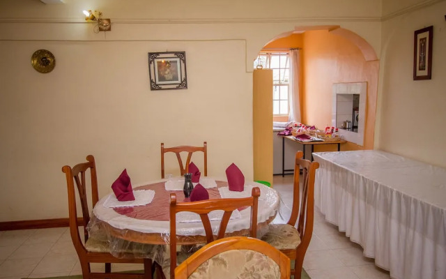 Ivys Inn Guest House