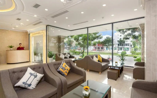 Roliva Hotel & Apartment Danang