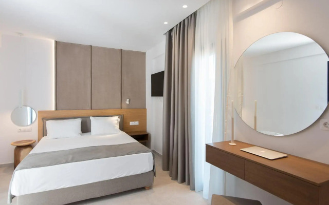 Nami Hotel & Suites