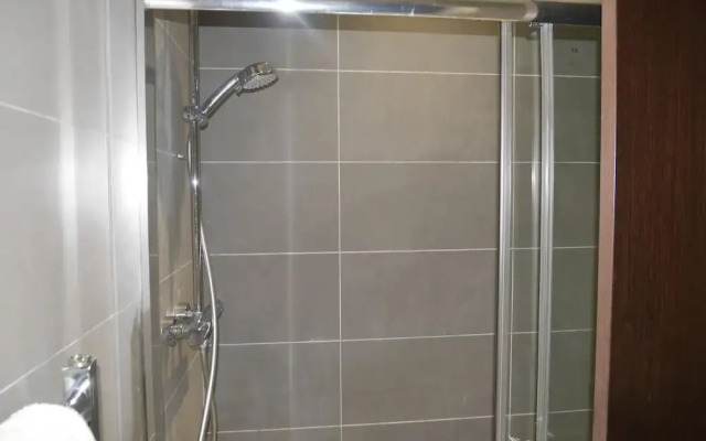 Milburn House  Luxury Apartments