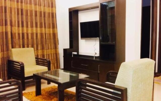 Executive Symphony - Service Apartment