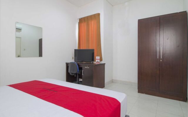 RedDoorz near Teras Kota 2