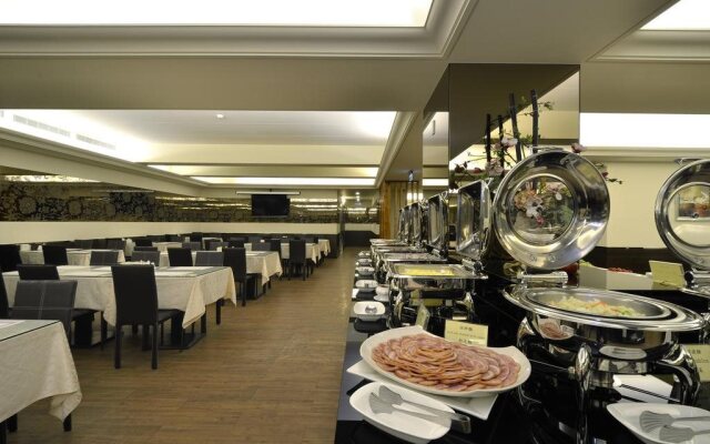 King's Paradise Hotel