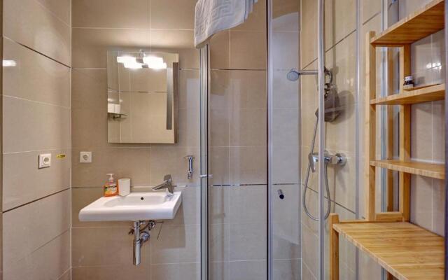 Silver Mountain Luxury Apartment A13