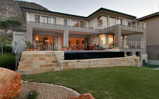 Constantia View