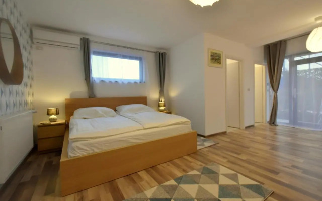 Neferprod Apartments - IS - CAM 05