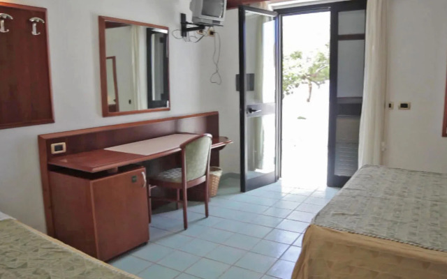 Sunshine Beach Resort