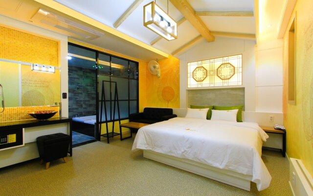 G&G Hotel