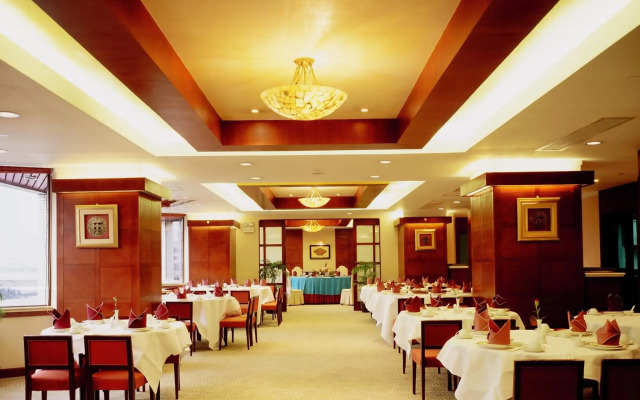 City Hotel