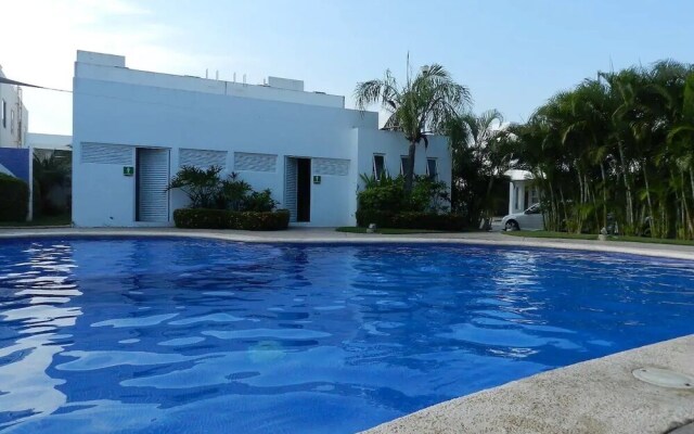 CASA CEIBA by TRVL2HM