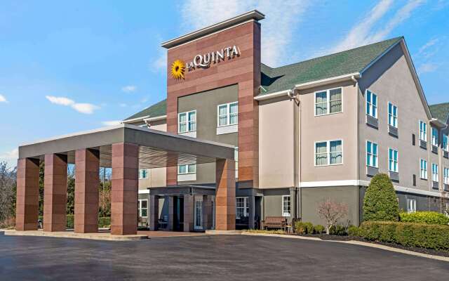 La Quinta Inn & Suites by Wyndham Lebanon