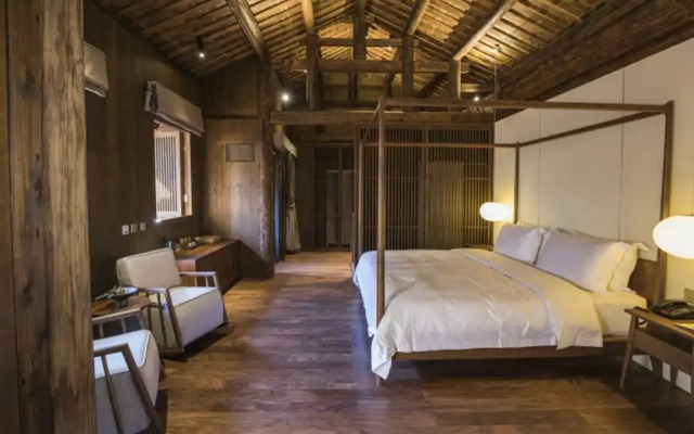 Tsingpu Tulou Retreat