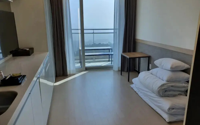 Skytop Hotel Incheon Airport