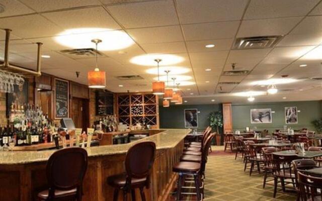 Clarion Hotel & Conference Center