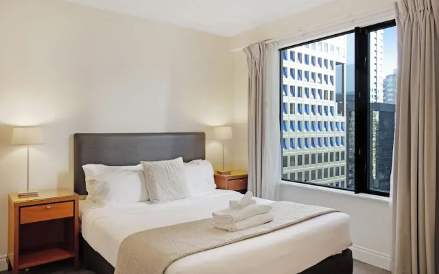 City Hideaway 1 BR Apt with Pool - Gym