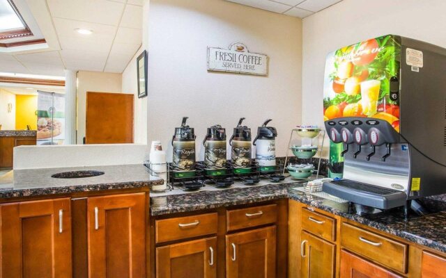 Quality Inn Goodlettsville