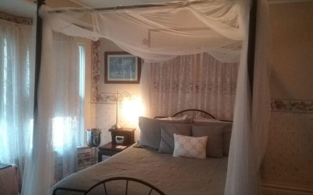 Abbey Lynn Inn