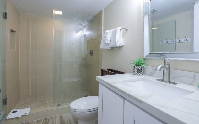 Ocean Pointe Suites at Key Largo