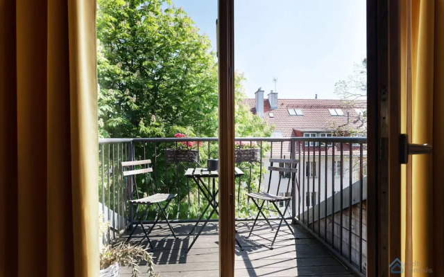 Aviator Apartments
