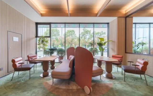 Orange Hotel (Changsha Bubugao Meixi Xintiandi) – Balcony – Changsha