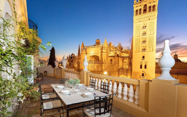 Unique Penthouse Giralda Views. Virgen de los Reyes
