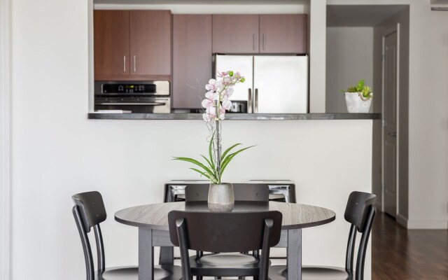 Lively Fenway Suites by Sonder