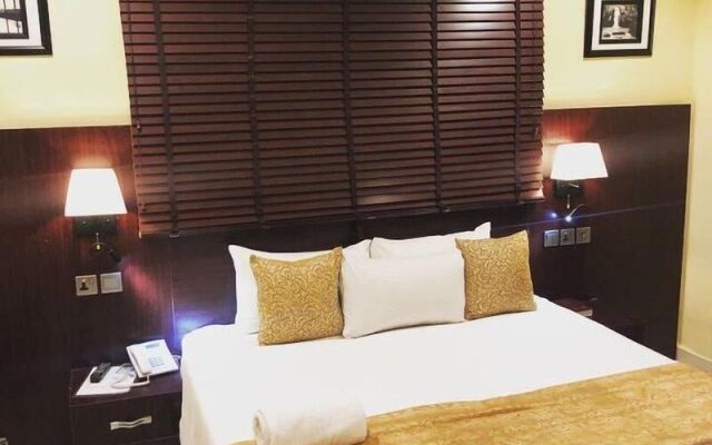Mesorein Luxury Hotel