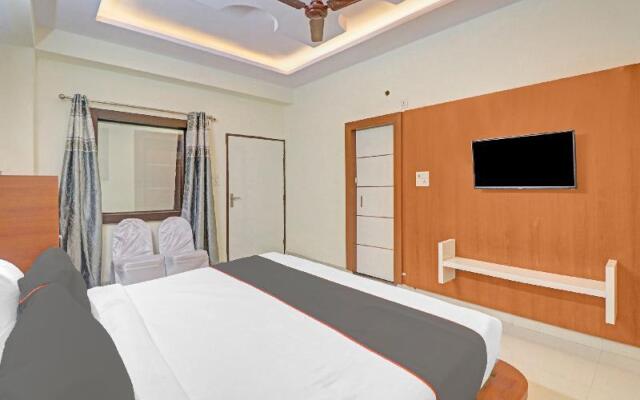 Capital O 84646 Hotel Sonipat Residency