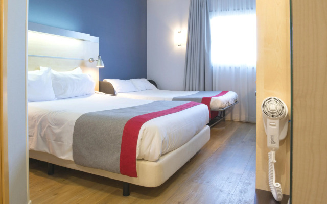 Holiday Inn Express Valencia - Bonaire by IHG