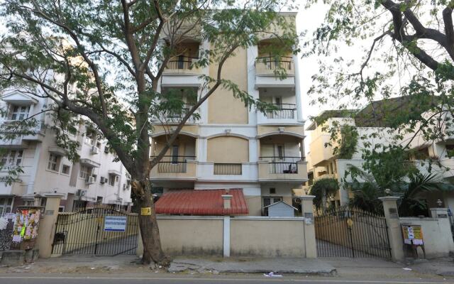 OYO 38 SilverKey Ashok Nagar