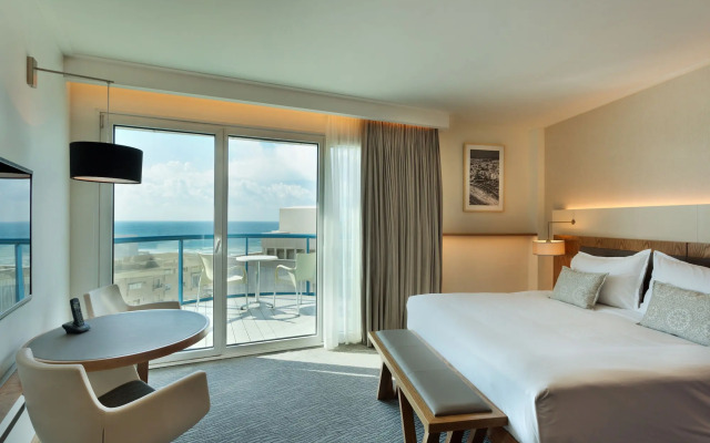Sea Tower by Isrotel Design