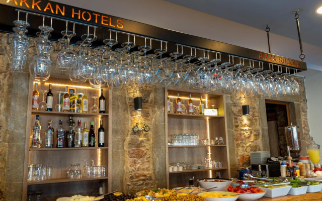 Akkan Hotel