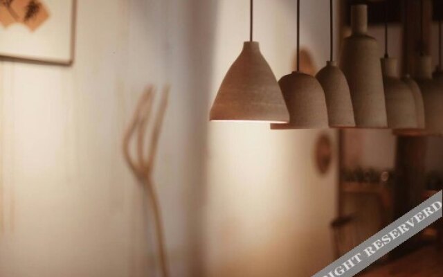 One Mountain Nine Houses