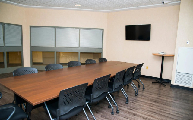 Residence & Conference Centre - Windsor
