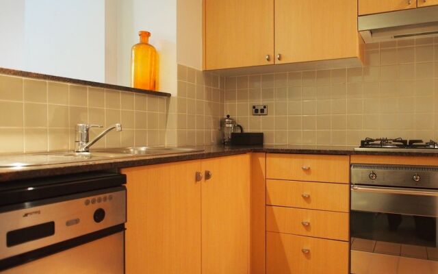 Adina Serviced Apartments Sydney Martin Place