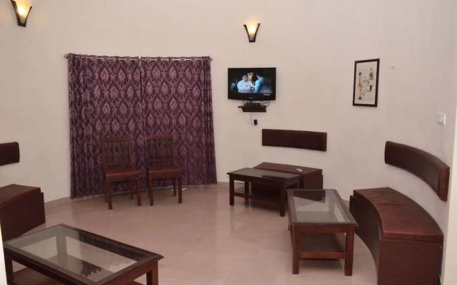 Silver Oak Country Yard Resort