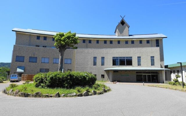 Marine Port Hotel Ama