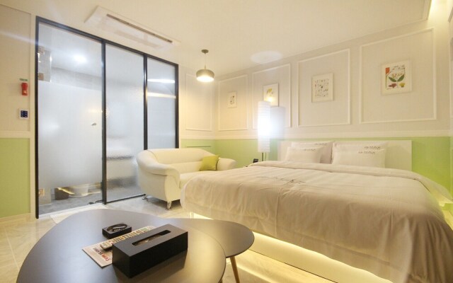 Yeosu Max Self Check-in Motel