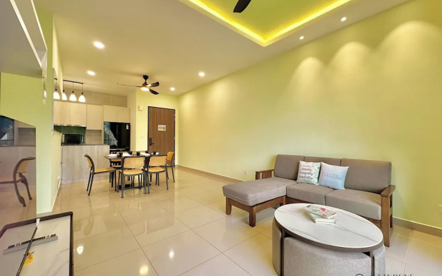 Twin Tower Residence by Stayrene