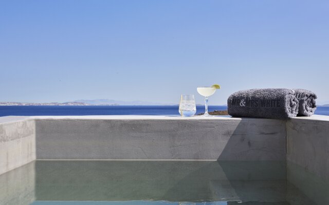 Mr & Mrs White Tinos