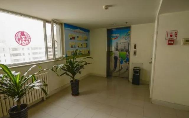 Wanbo Hotel (Xining Mojia Street & Daxin Street Night Market Branch)