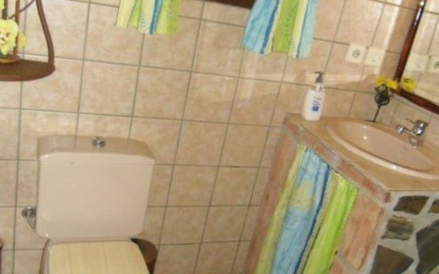 Malaga 101284 2 Bedroom Holiday home By Mo Rentals