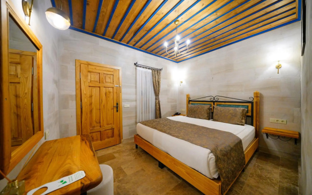 Cave Hotel Saksagan
