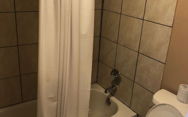 American Inn Council Bluffs