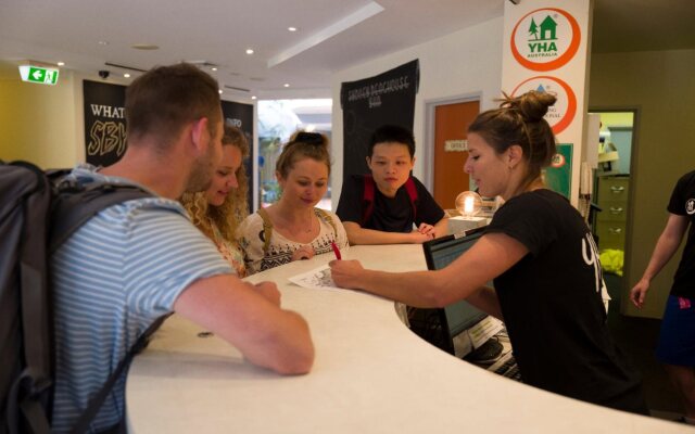 Sydney Beachouse YHA