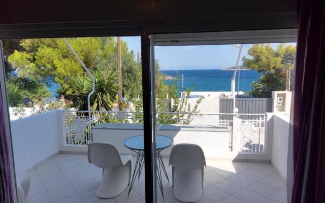 Periklis Beach house